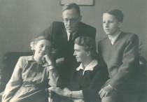 Sikorski family